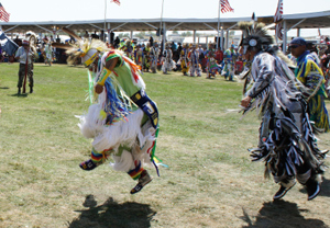 a history of powwow dances-mens grass-web.jpg